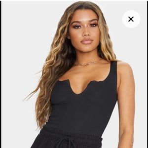 Pretty little thing Black V Sleeveless Bodysuit